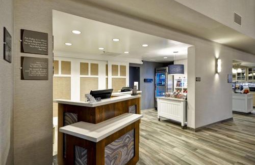 Camelback East Hotel | Homewood Suites by Hilton Phoenix-Biltmore