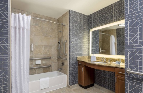 Deer Valley Hotel | Homewood Suites by Hilton Phoenix North-Happy Valley