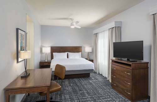 Deer Valley Hotel | Homewood Suites by Hilton Phoenix North-Happy Valley
