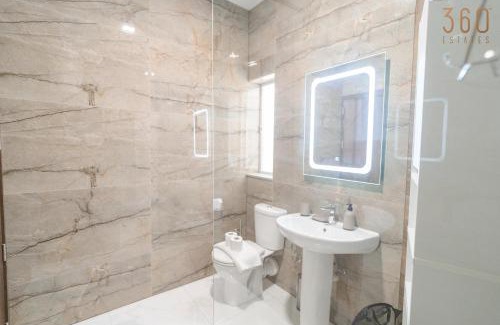 Tarxien Apartment | Homey 1BR Apartment in Tarxien with Sofa Bed & AC