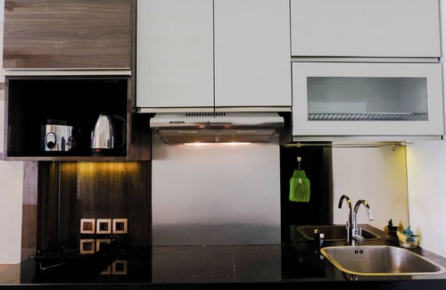 Arjuna Apartment | Homey 1Br At Landmark Residence Bandung Apartment