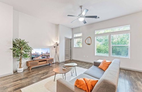 Montopolis Apartment | Homey 2BR Suite Close to Downtown w Fast Wifi