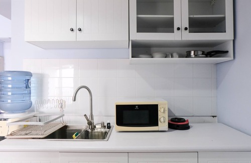 Braga Apartment | Homey And Cozy 1Br Apartment At Braga City Walk