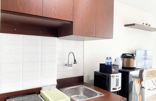South Tambun Apartment | Homey And Nice Studio At Lrt City Bekasi Apartment