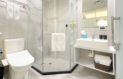 Central District Hotel | Hommie Inn