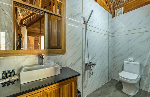 La Gi Hotel | Honba Lagi Beach Resort