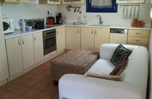 Perissa Villa | Hones - Relax House