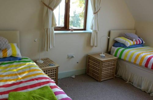 Rhosybol House | Honey Cottage