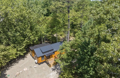 Broken Bow Cabin | Honey Creek Cabin: Hochatown- Broken Bow