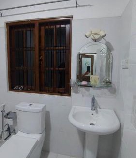 Minuwangoda House | Honey Dew Villa Minuwangoda