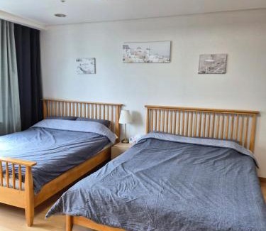 Mapo Apartment | Hongdae Residence-2 1min from Hongik Uni station Exit #1