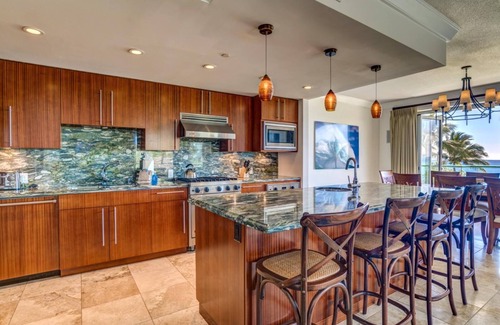 Honokowai Condo | Honua Kai Hokulani Collection by KBM - 2 Units on same floor (201/204)