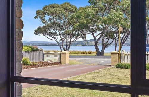 Stieglitz House | Hook Wine & Sinker Retreat