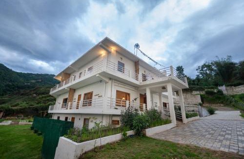 Along House | Hoongla Inn - Homestay in Lumla Tawang