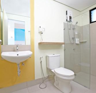 Ermita Night District Hotel | Hop Inn Hotel Ermita Manila