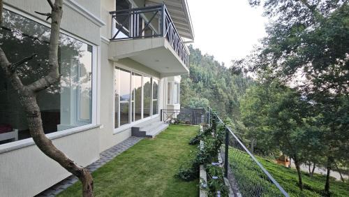 Attadi Apartment | Hope Horizon Villa Coonoor by LexStays