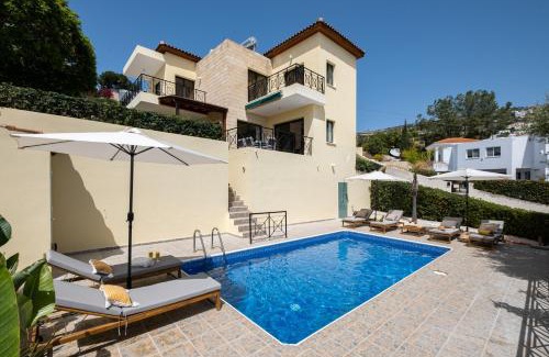 Peyia Town Villa | Horizon Villa by Nomads - 5min to Coral Bay Beach