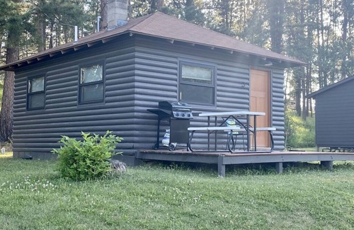 Rapid City Cabin | Horse Creek Resort - Cabin 4