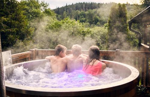 Smizany Ski Chalet | Horská chata 3 SKALKY so saunou a jacuzzi kaďou