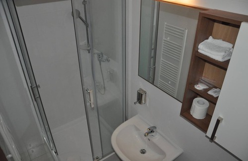 Raztocno Hotel | Horský hotel Remata