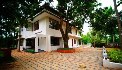 Cheruthuruthy Resort | Hortus Malabaricus Garden Resort