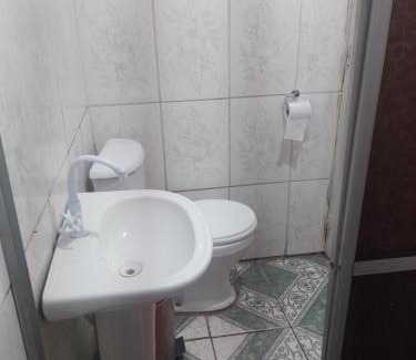 Ponta Grossa House | Hospedagem Familia Lima