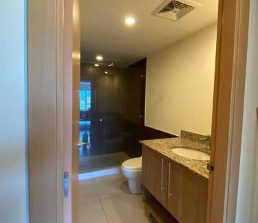 Heredia Apartment | Hospedaje cómodo con oficina