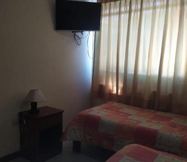 La Joya Hotel | Hospedaje virgen de chapi