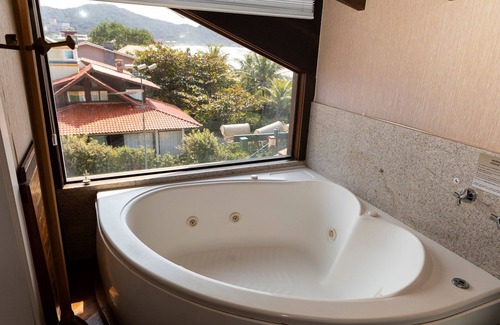 Canto Grande Hotel | Hospedaria Refúgio das Galés