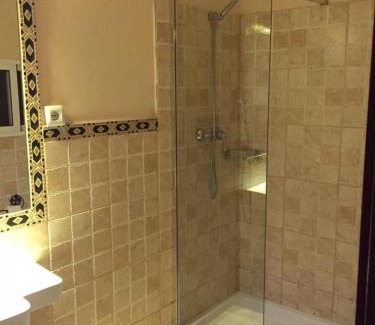 La Trinidad-San Juan y Todos los Santos House | Hospedería Luis de Góngora