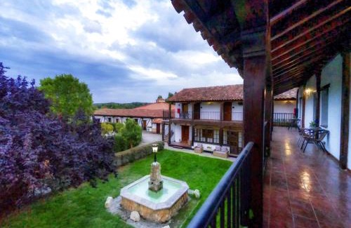 Aranda de Duero Hotel | Hospedium Hostería Rural Isabel La Católica