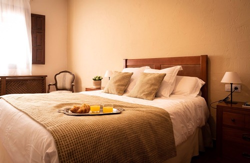 Bogarra Hotel | Hospedium Hotel Val de Pinares