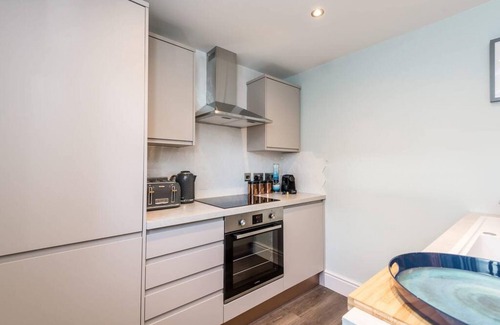Hope Street House | Host Apartments The Pilgrim Coach House