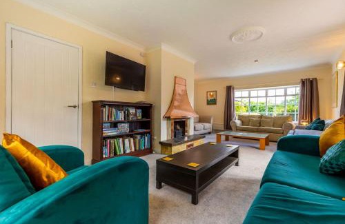 Irstead House | Host & Stay - Alderfen View