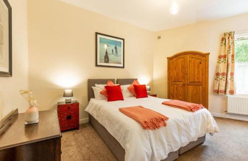 Overstrand House | Host & Stay - Coastal Retreat