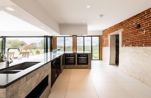 Thorpe Apartment | Host & Stay | Willow Barn