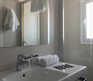 Vidreres House | Hostal Can Pou