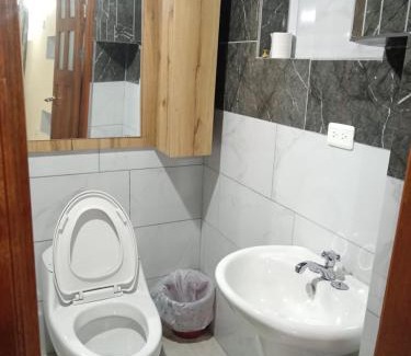 Banos de Agua Santa House | HOSTAL CASA MIA r