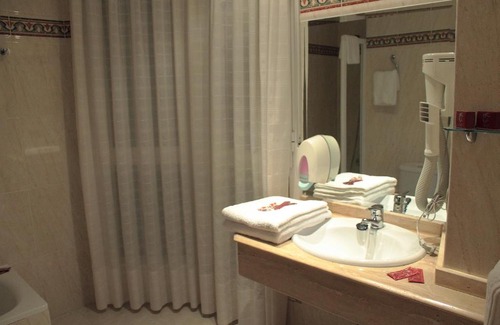 San Cristobal de Entrevinas House | Hostal Castilla