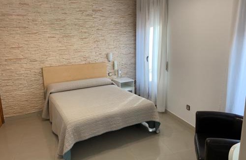 Valdemoro House | Hostal Cervantes
