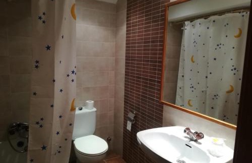 Almazan House | Hostal El Arco