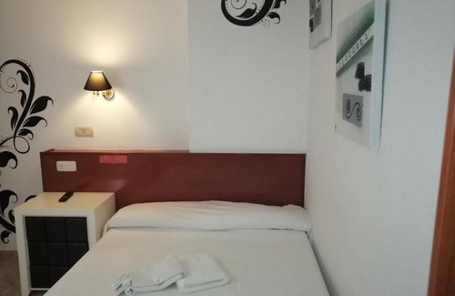 Barrio del Perpetuo Socorro House | Hostal Jaime I