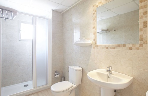 Es Canar Hostel | Hostal Mar y Huerta