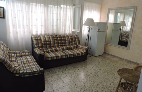 San Juan de Alicante House | Hostal Monreal