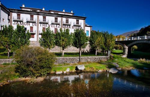 Trevelez House | Hostal Mulhacen