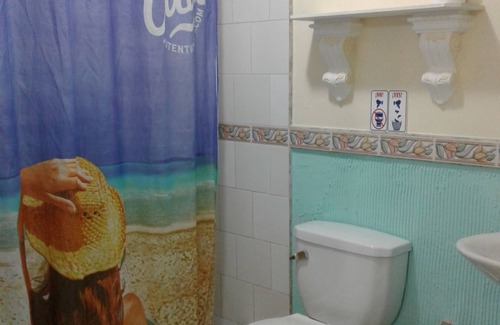 Moron Hostel | Hostal Pino y Agnia