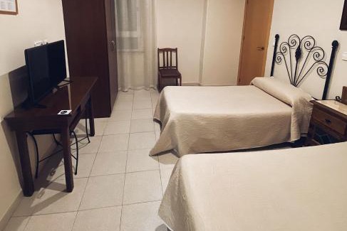 Bailen House | Hostal Restaurante El Paso