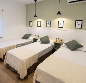 Punta Umbria House | Hostal Royal Bliss