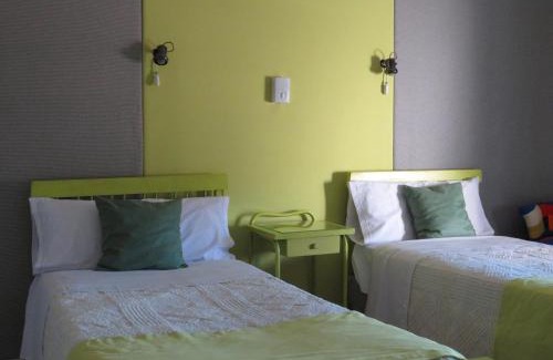Cadalso de los Vidrios House | Hostal San José