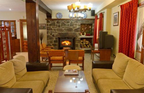 El Espinar House | Hostal Siete Picos